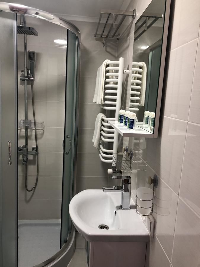 Лоджи Gostynnyi Dvir VIP HOUSE Мигово-17