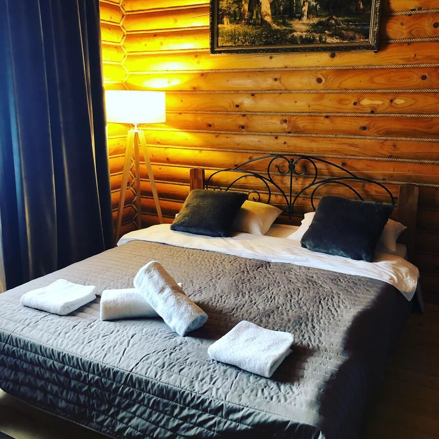 Лоджи Gostynnyi Dvir VIP HOUSE Мигово-12