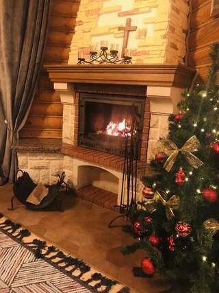 Лоджи Gostynnyi Dvir VIP HOUSE Мигово-0